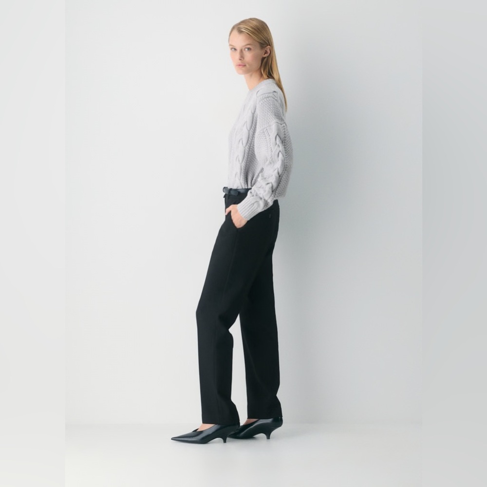 Aritzia Heritage Knit Merino‎ Wool Crew Hi-hip Sweater - Picture 3 of 10